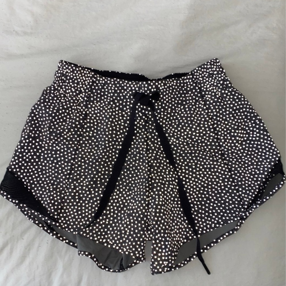 Lululemon Black and White Polka Dot Hotty Hot Shorts